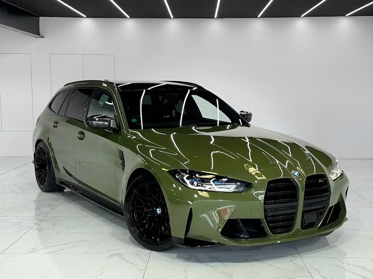 Used 2024 BMW M3 Competition Touring Green - Front View