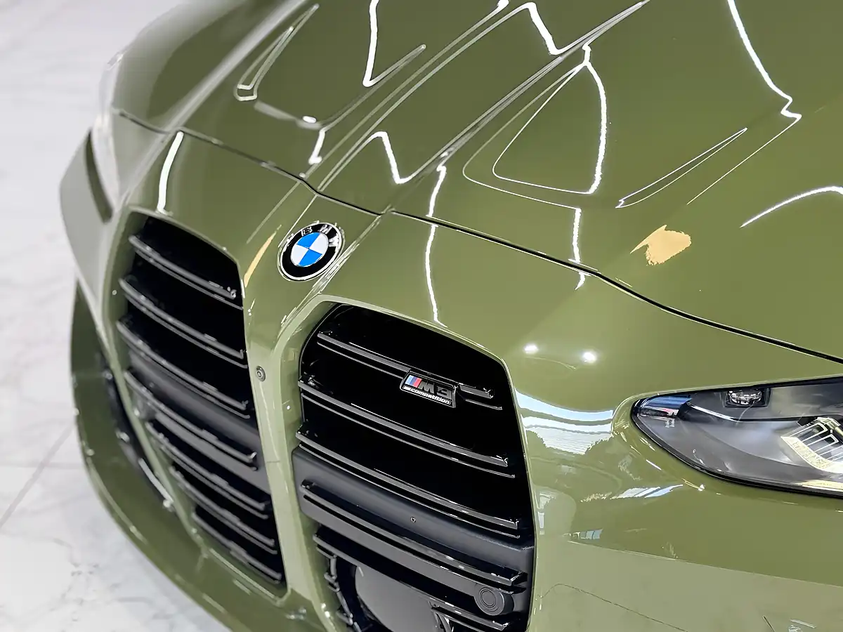 Used 2024 BMW M3 Competition Touring Green - Interior and Exterior details 13