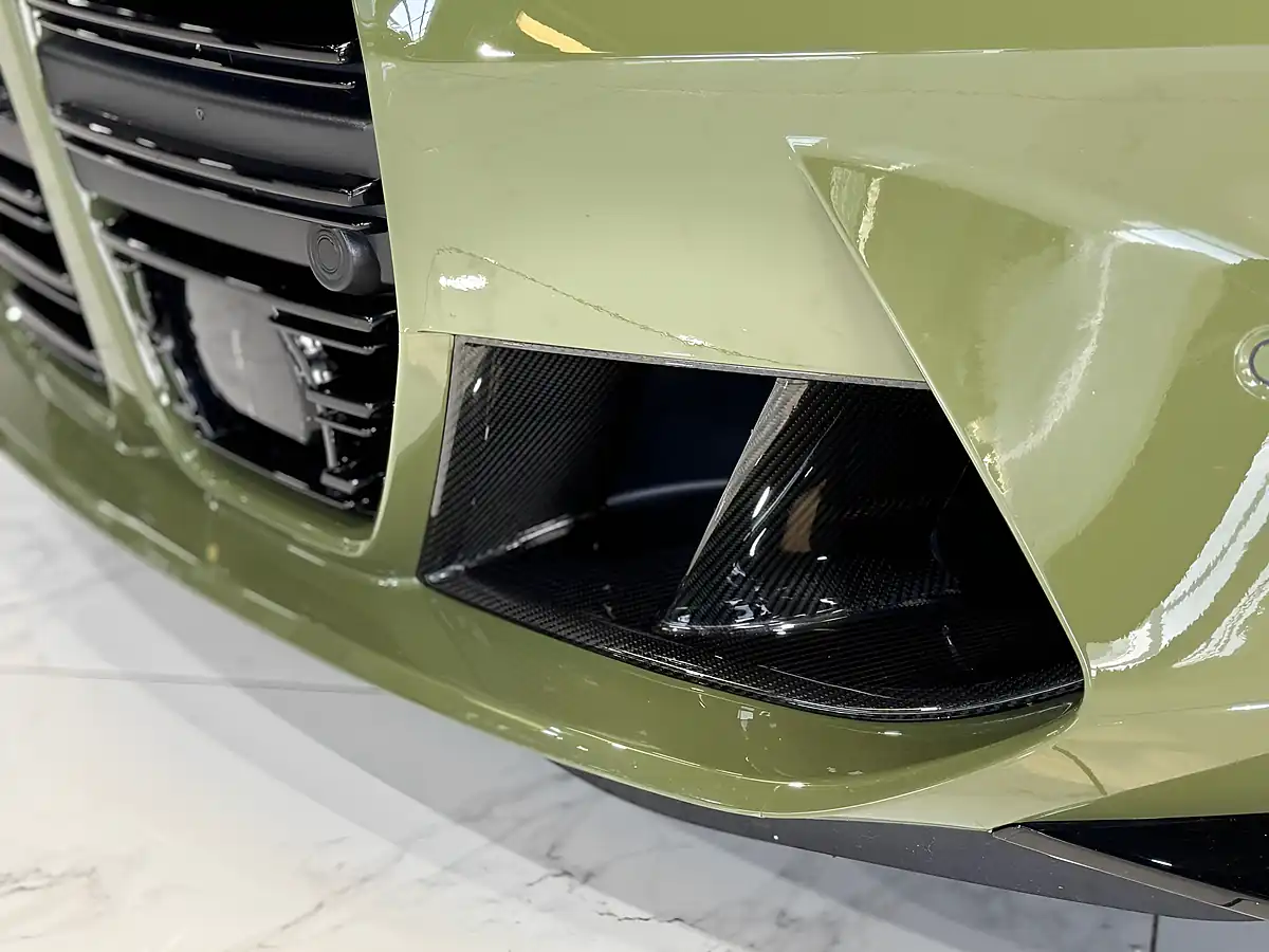 Used 2024 BMW M3 Competition Touring Green - Interior and Exterior details 16