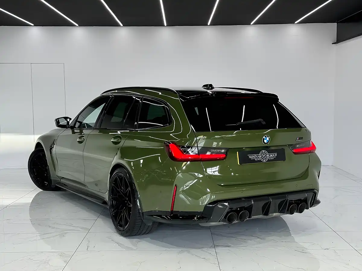 Used 2024 BMW M3 Competition Touring Green - Interior and Exterior details 5