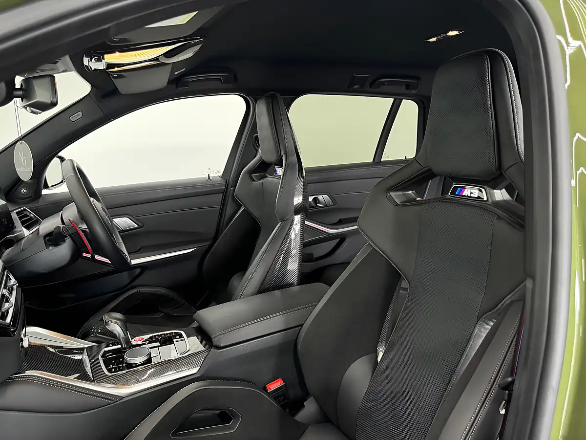 Used 2024 BMW M3 Competition Touring Green - Interior and Exterior details 8