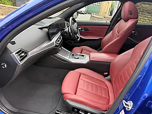 Used 2024 BMW M340d Touring Blue - Interior and Exterior details 12