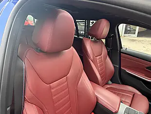 Used 2024 BMW M340d Touring Blue - Interior and Exterior details 15