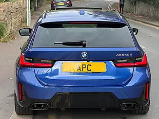 Used 2024 BMW M340d Touring Blue - Interior and Exterior details 5