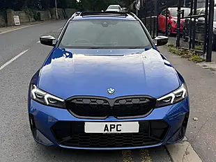 Used 2024 BMW M340d Touring Blue - Interior and Exterior details 8