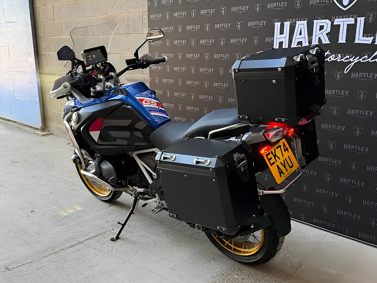 Used 2024 BMW R 1250 Gs Adventure Te - Interior and Exterior details 4