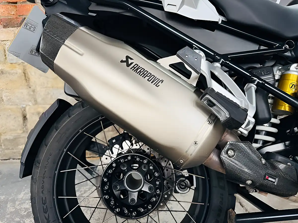 Used 2024 BMW R 1250 GS Triple Black Te Ultimate Edition Black - Interior and Exterior details 10