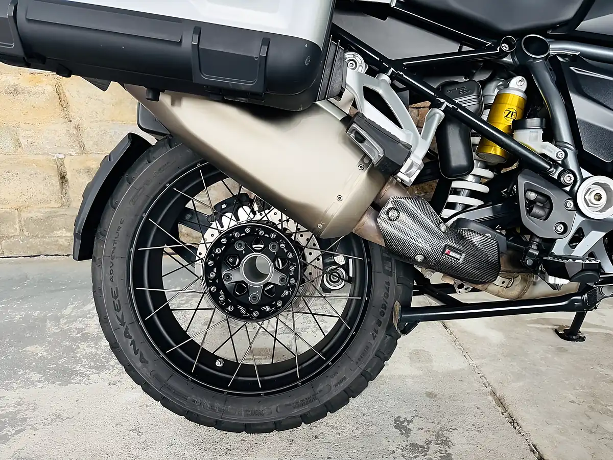 Used 2024 BMW R 1250 GS Triple Black Te Ultimate Edition Black - Interior and Exterior details 11
