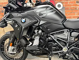 Used 2024 BMW R 1250 GS Triple Black Te Ultimate Edition Black - Interior and Exterior details 16