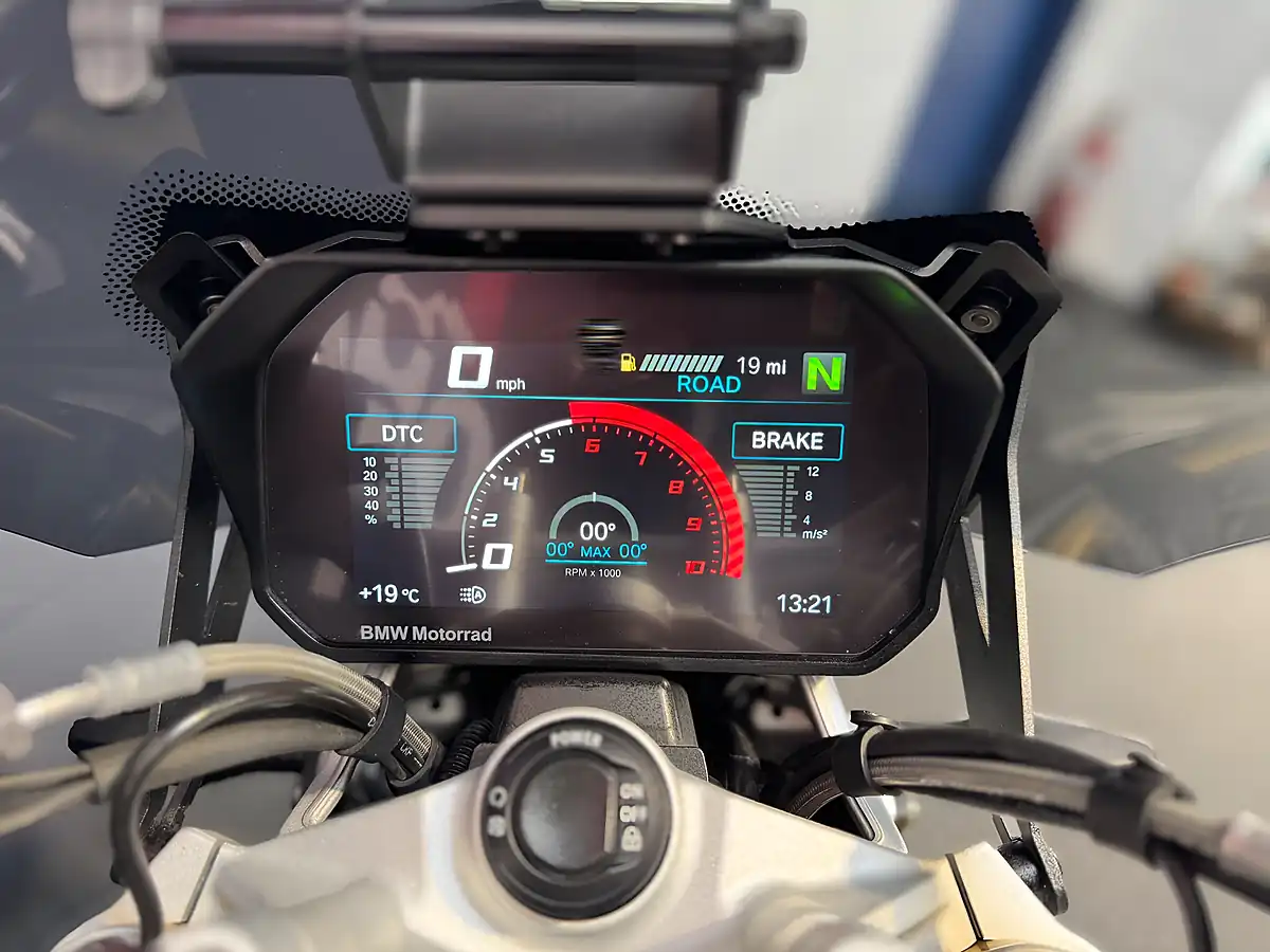 Used 2024 BMW R 1250 R - Interior and Exterior details 16