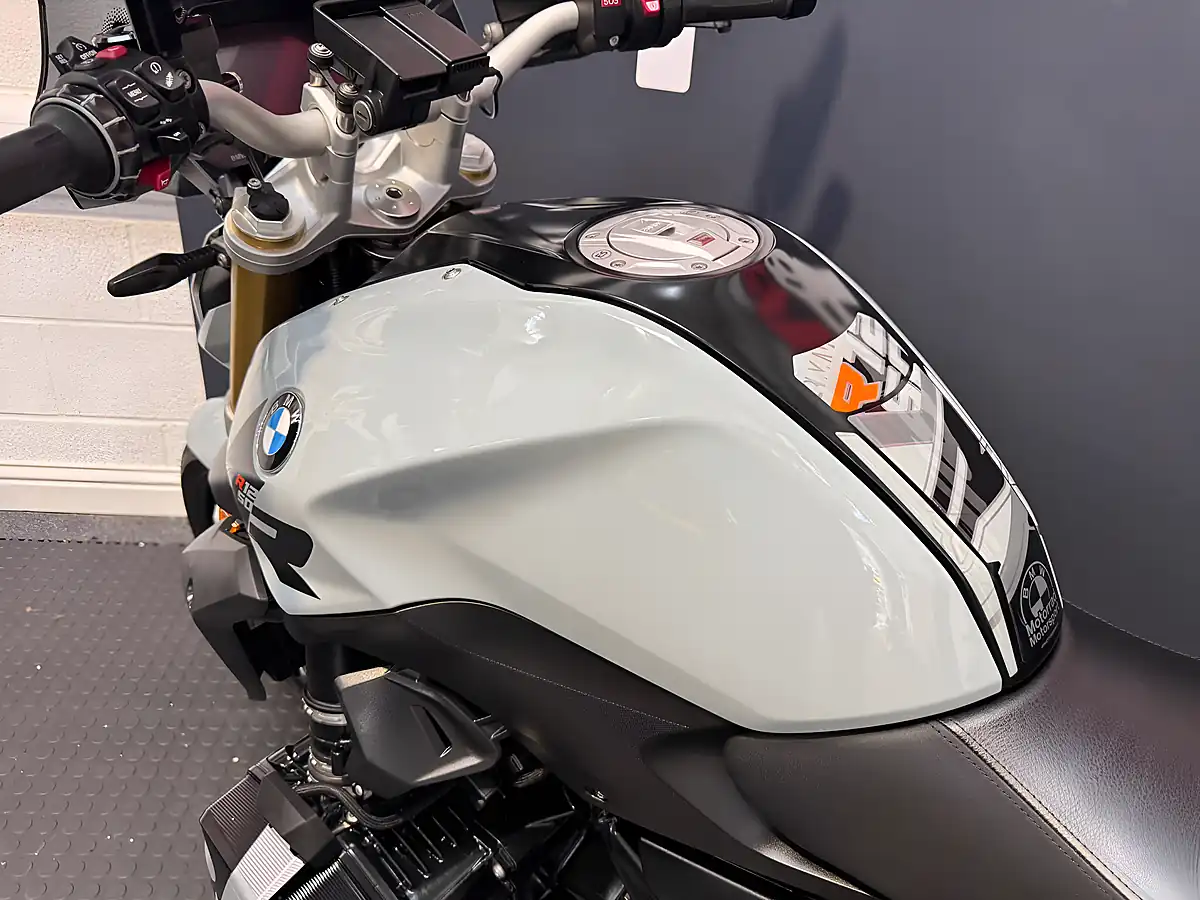 Used 2024 BMW R 1250 R - Interior and Exterior details 17