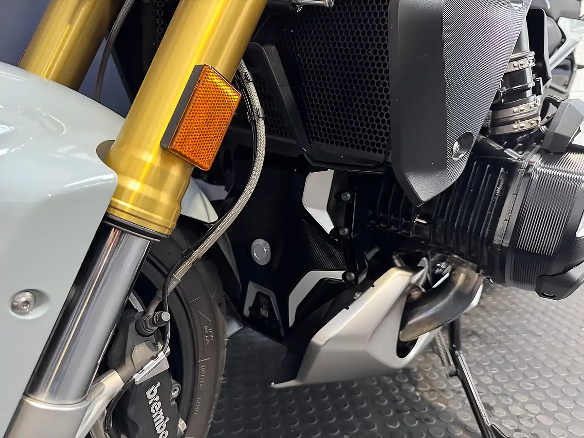 Used 2024 BMW R 1250 R - Interior and Exterior details 20