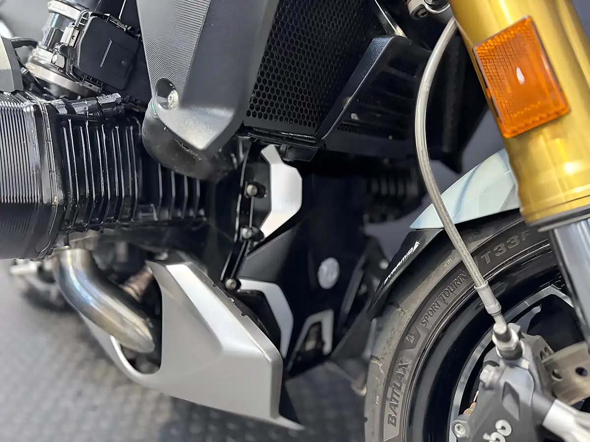 Used 2024 BMW R 1250 R - Interior and Exterior details 7