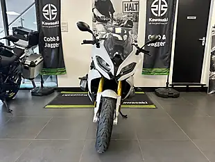 Used 2024 BMW R 1250 RS Se White - Interior and Exterior details 11