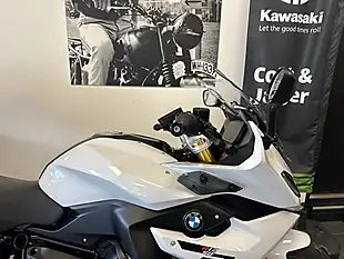 Used 2024 BMW R 1250 RS Se White - Interior and Exterior details 6