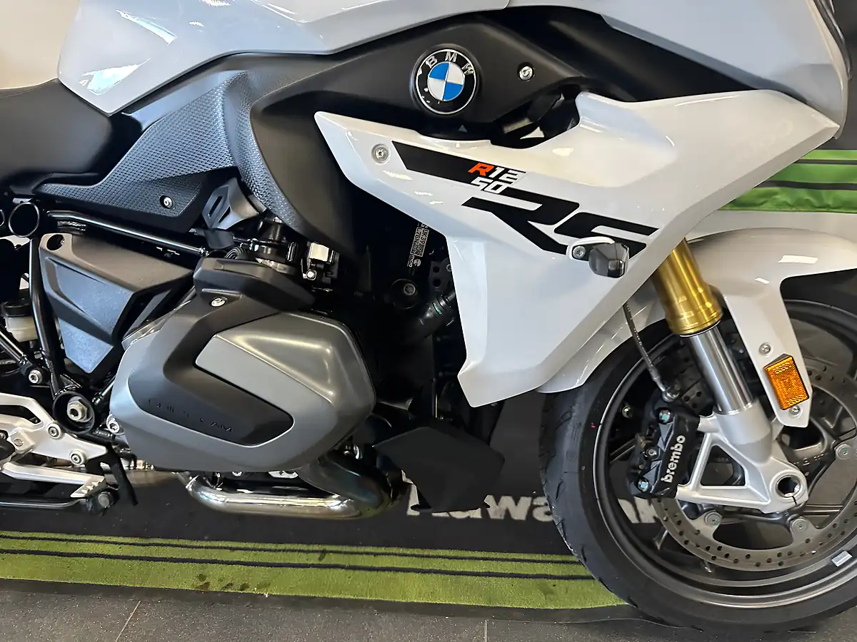 Used 2024 BMW R 1250 RS Se White - Interior and Exterior details 7