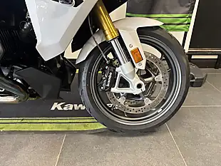 Used 2024 BMW R 1250 RS Se White - Interior and Exterior details 8
