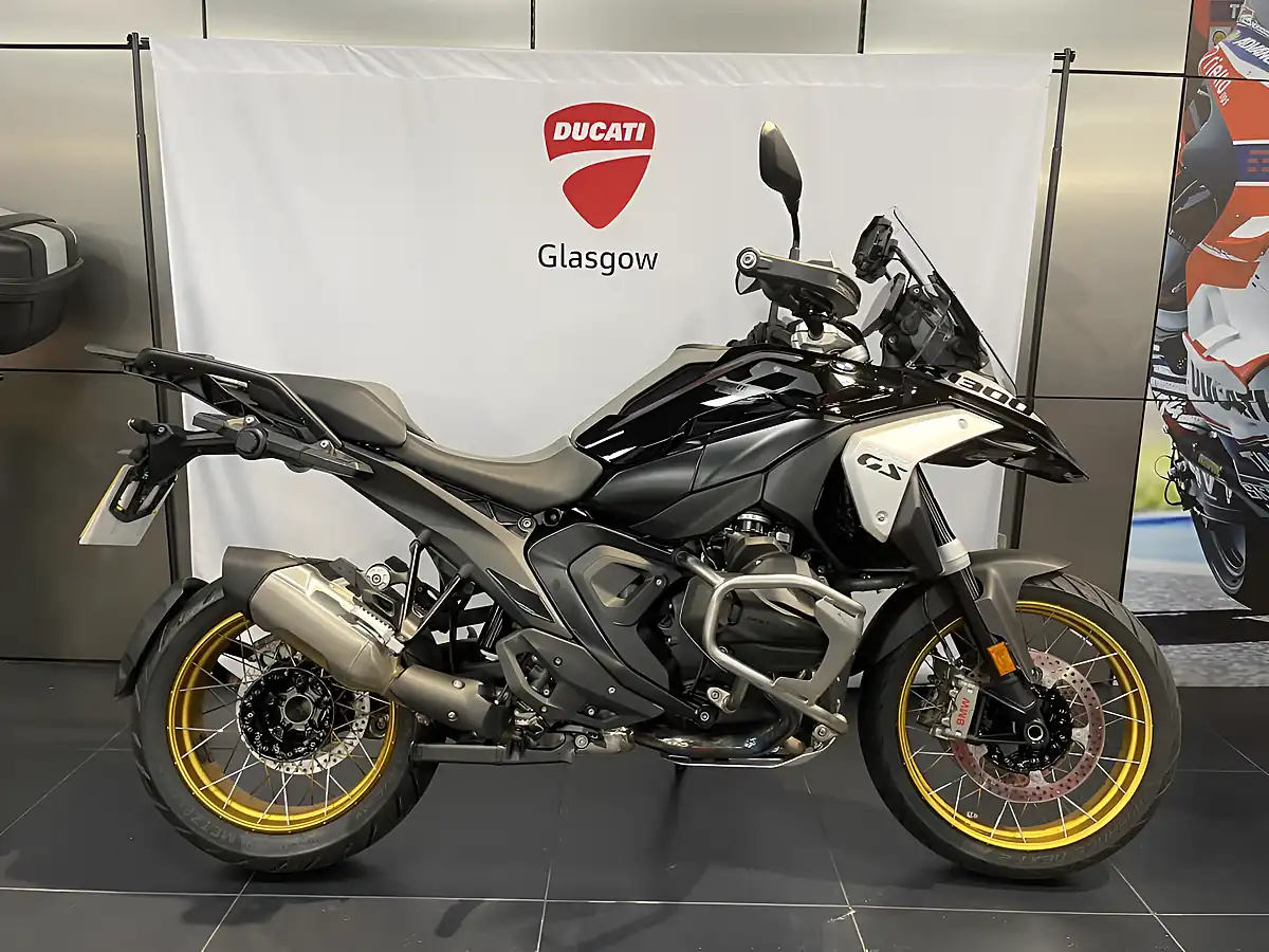 Used 2024 BMW R 1300 Gs Te Triple Black - Front View