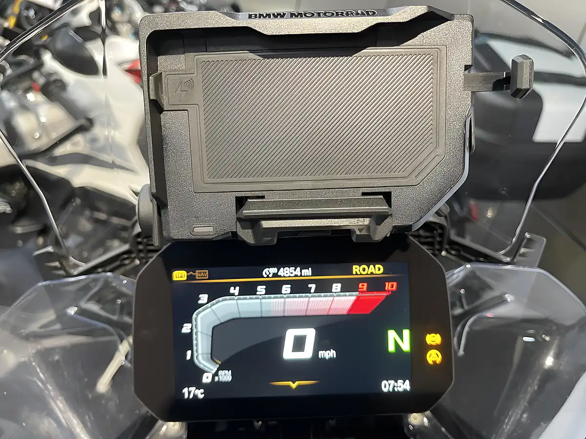 Used 2024 BMW R 1300 Gs Te Triple Black - Interior and Exterior details 12
