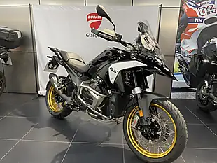 Used 2024 BMW R 1300 Gs Triple Black Triple Black - Interior and Exterior details 2