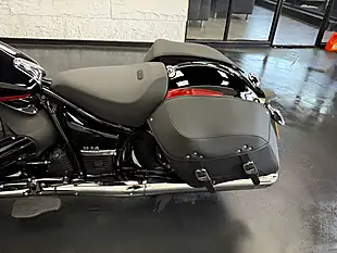 Used 2024 BMW R 18 Classic Tourer Black - Interior and Exterior details 13