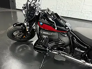 Used 2024 BMW R 18 Classic Tourer Black - Interior and Exterior details 8