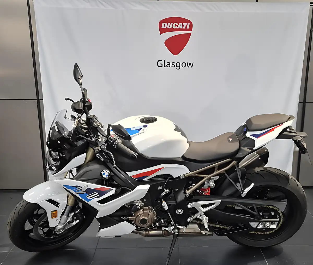 Used 2024 BMW S1000R Sport - Interior and Exterior details 2