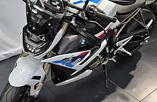 Used 2024 BMW S1000R Sport - Interior and Exterior details 16
