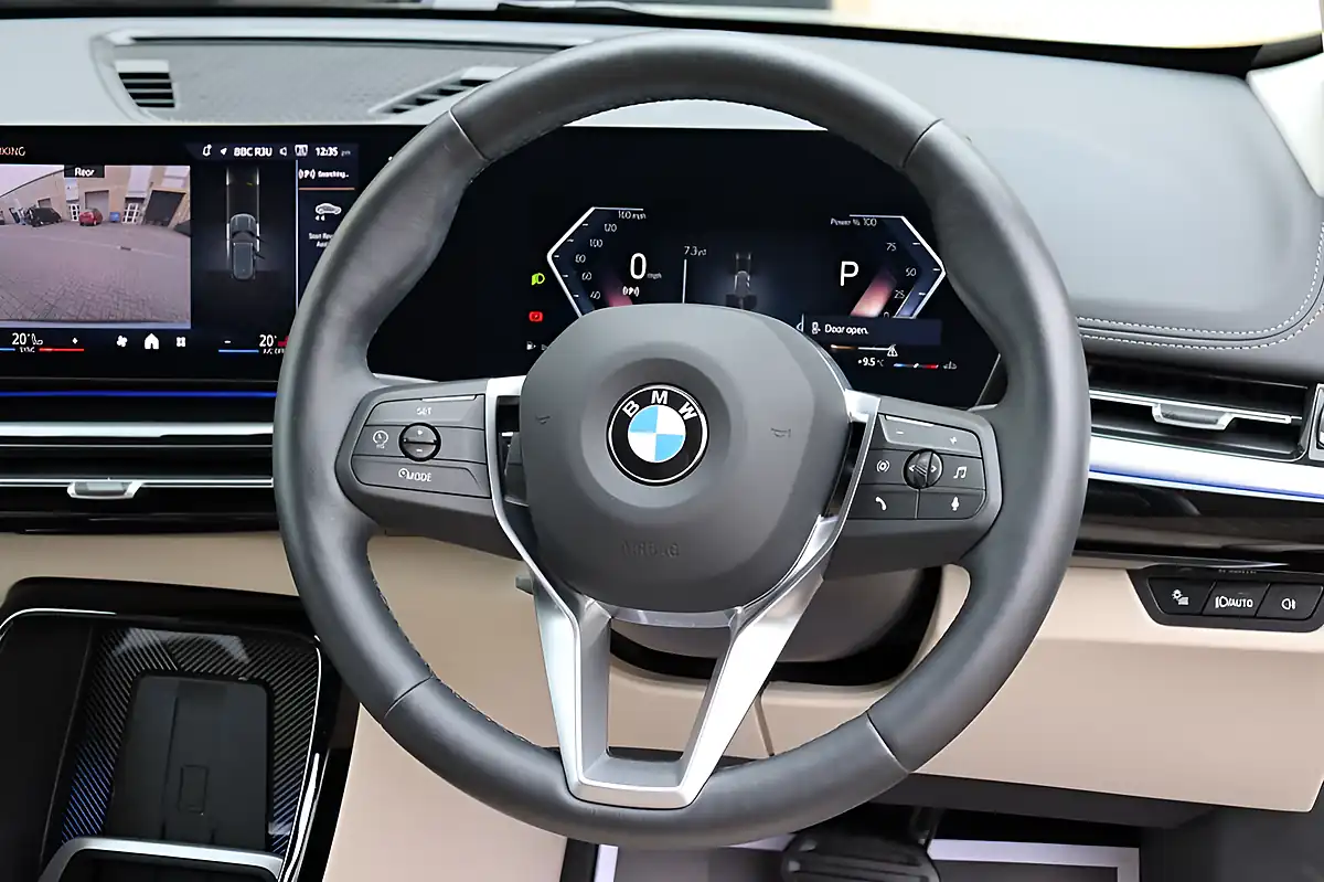 Used 2024 BMW X1 Xline Cape York Green - Interior and Exterior details 6