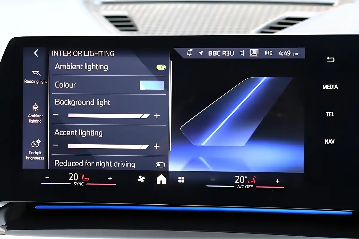 Used 2024 BMW X1 Xline Cape York Green - Interior and Exterior details 9