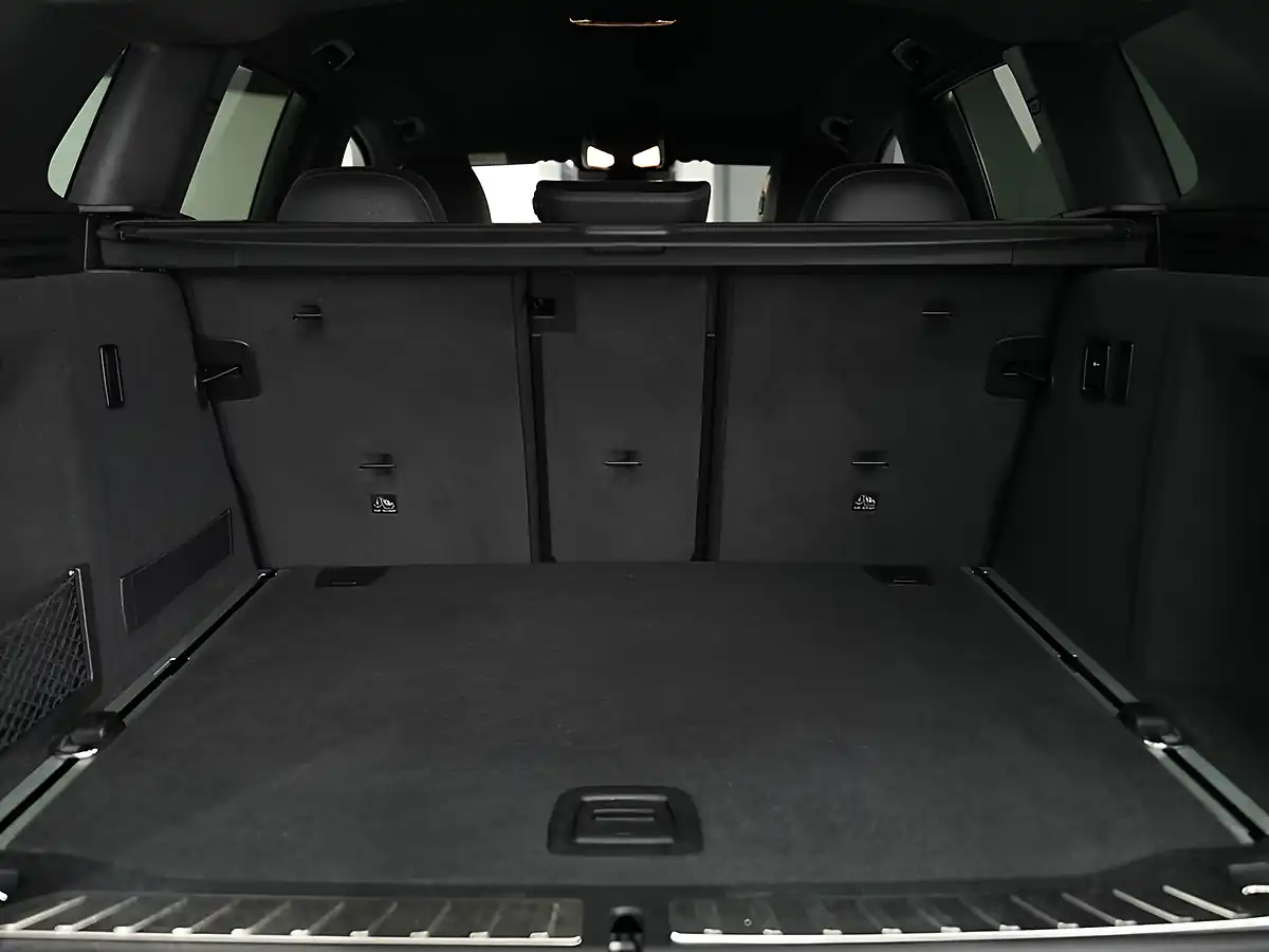 Used 2024 BMW X3 M Sport Blue - Interior and Exterior details 9
