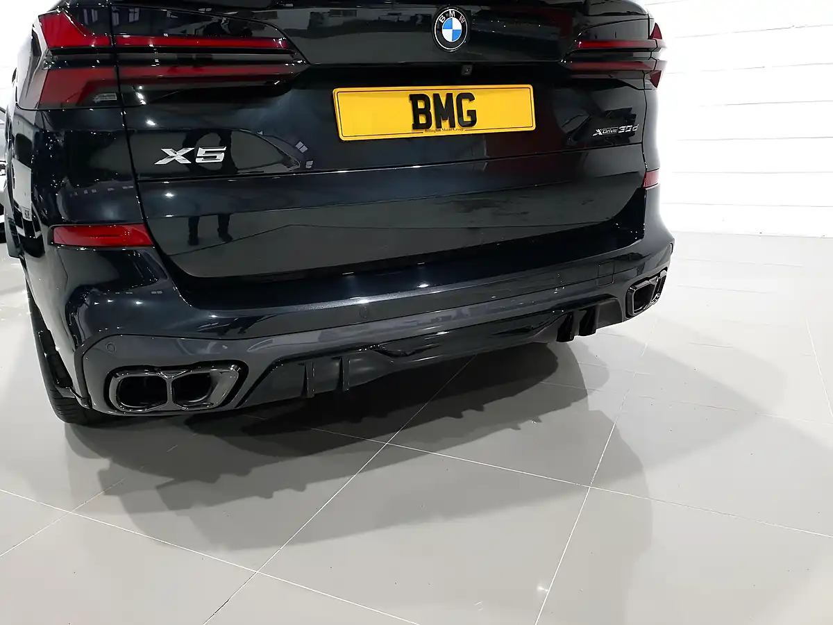 Used 2024 BMW X5 M Sport Black - Interior and Exterior details 12