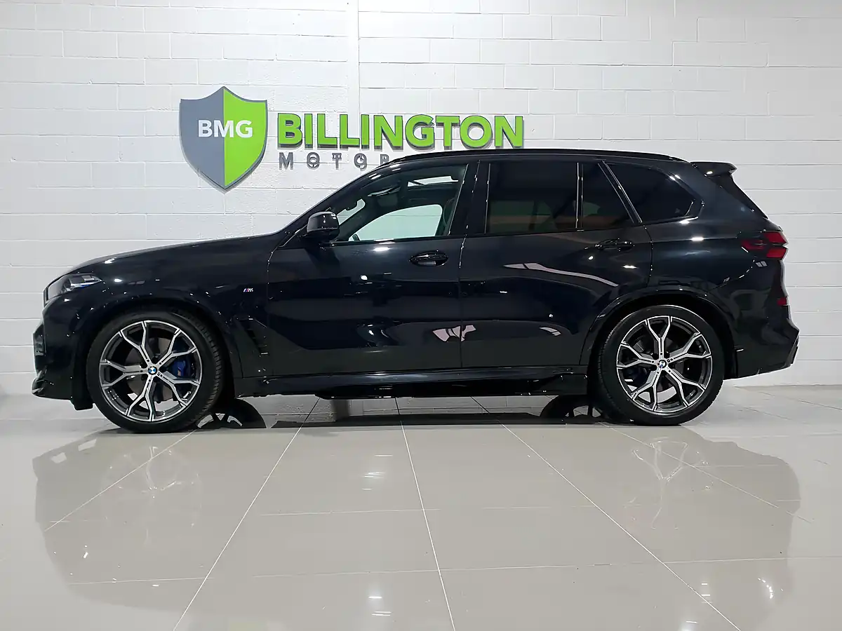 Used 2024 BMW X5 M Sport Black - Interior and Exterior details 4