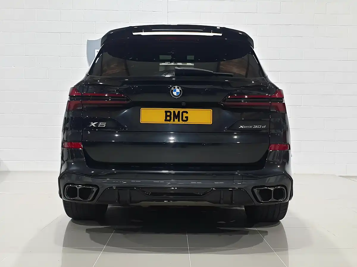 Used 2024 BMW X5 M Sport Black - Interior and Exterior details 6