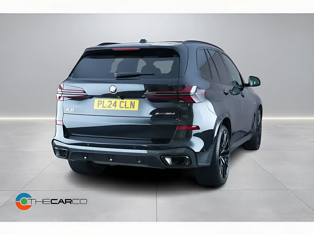 Used 2024 BMW X5 M Sport Black - Interior and Exterior details 9
