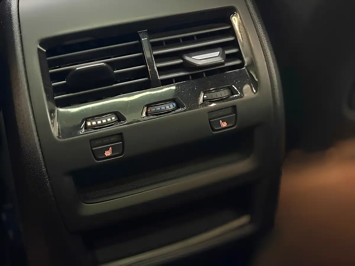 Used 2024 BMW X5 M Sport Grey - Interior and Exterior details 17