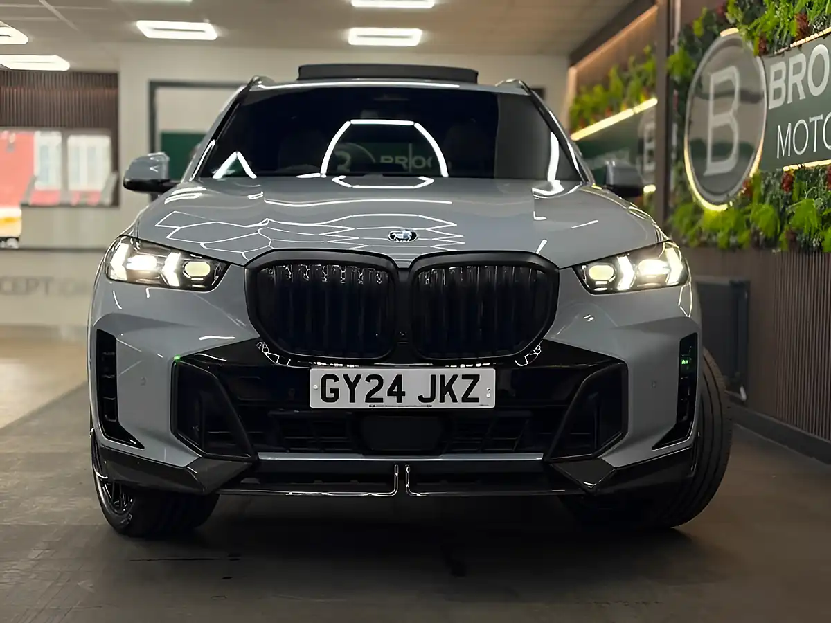 Used 2024 BMW X5 M Sport Grey - Interior and Exterior details 5