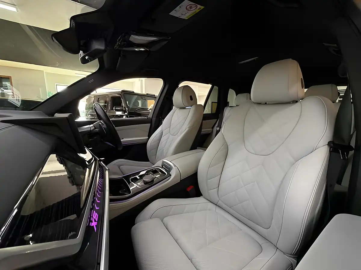 Used 2024 BMW X5 M Sport Grey - Interior and Exterior details 15