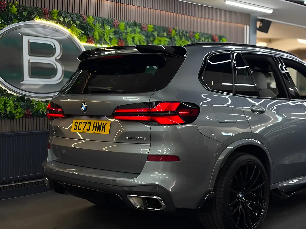 Used 2024 BMW X5 M Sport Grey - Interior and Exterior details 17