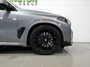 Used 2024 BMW X5 M Sport Skyscraper Grey - Interior and Exterior details 15