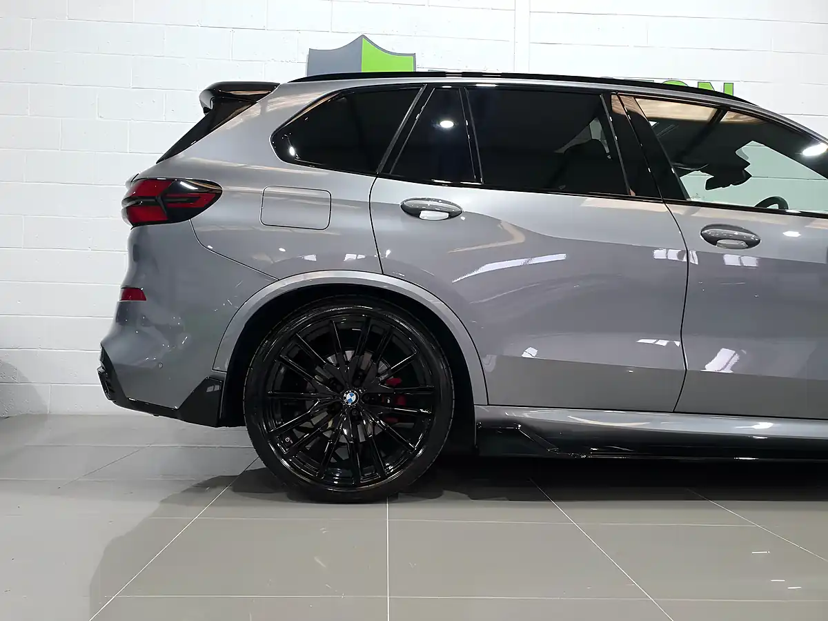 Used 2024 BMW X5 M Sport Skyscraper Grey - Interior and Exterior details 10