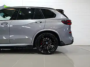 Used 2024 BMW X5 M Sport Skyscraper Grey - Interior and Exterior details 11