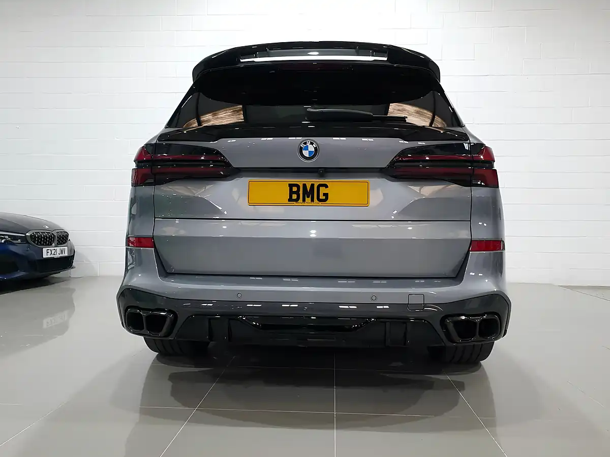 Used 2024 BMW X5 M Sport Skyscraper Grey - Interior and Exterior details 12