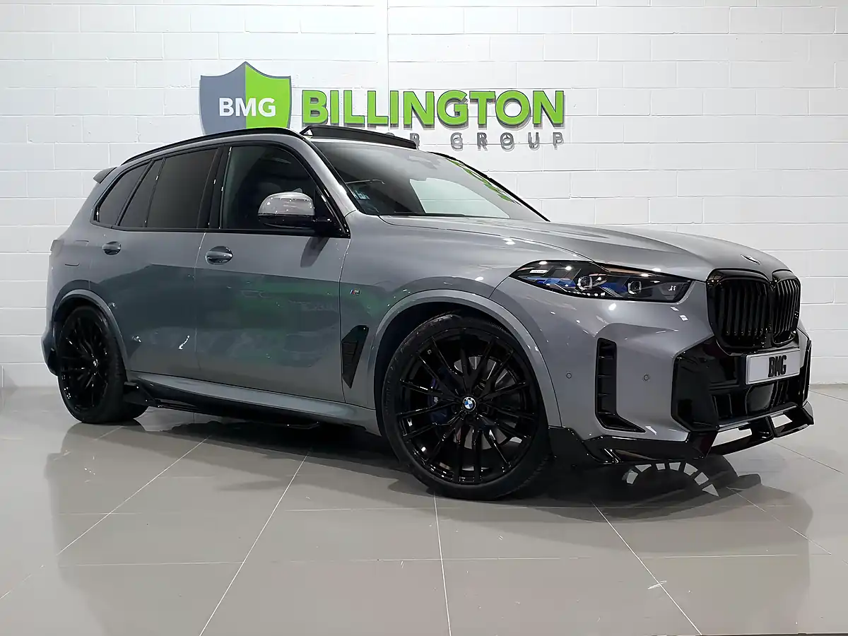Used 2024 BMW X5 M Sport Skyscraper Grey - Front View