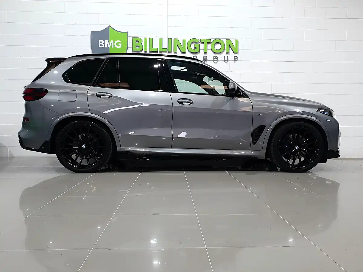 Used 2024 BMW X5 M Sport Skyscraper Grey - Interior and Exterior details 8