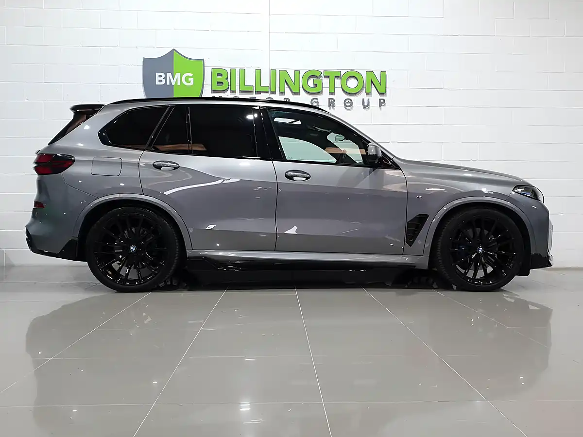 Used 2024 BMW X5 M Sport Skyscraper Grey - Interior and Exterior details 8