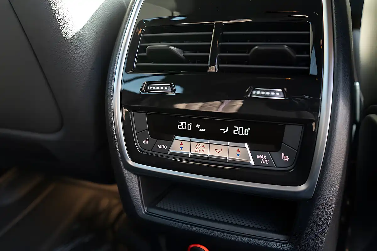 Used 2024 BMW X5 M Sport Skyscraper Grey Metallic - Interior and Exterior details 19
