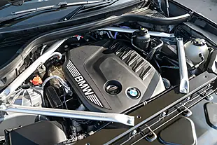 Used 2024 BMW X5 M Sport Skyscraper Grey Metallic - Interior and Exterior details 20