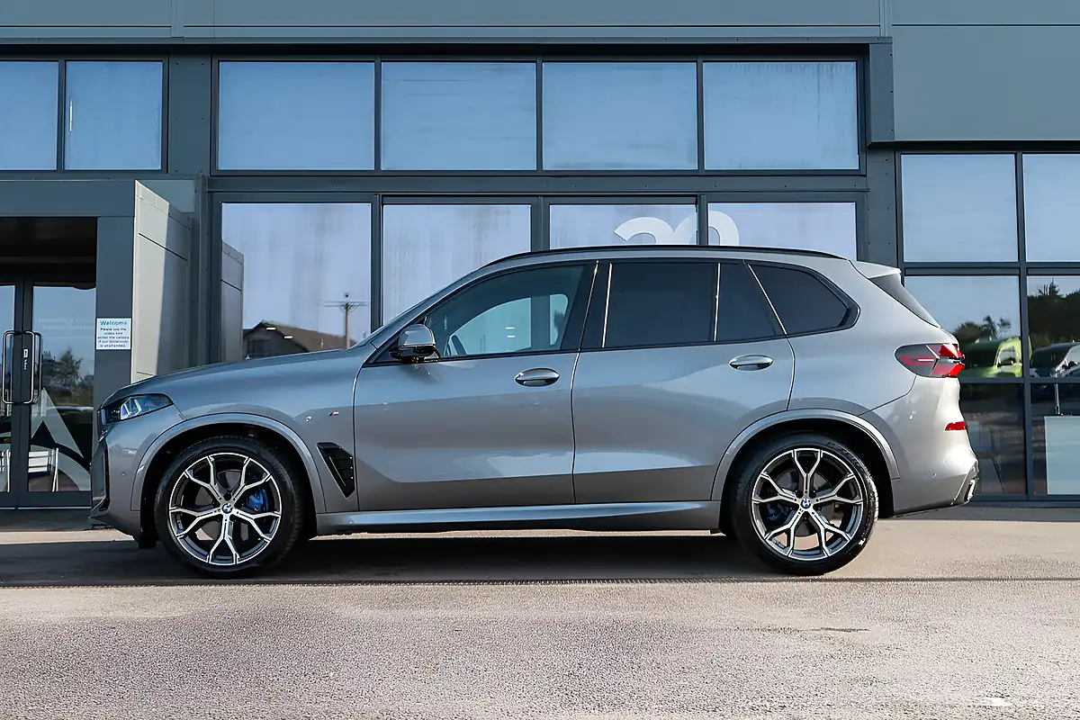 Used 2024 BMW X5 M Sport Skyscraper Grey Metallic - Interior and Exterior details 3