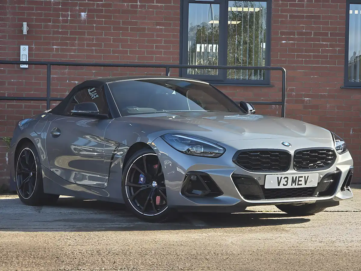 Used 2024 BMW Z4 Convertible Grey - Interior and Exterior details 5